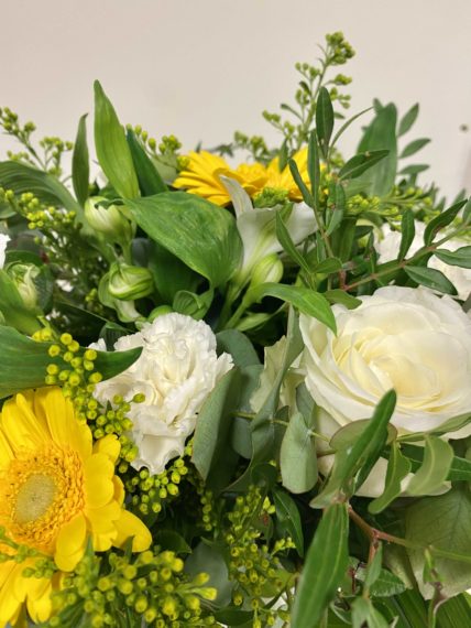 Livraison bouquets de fleurs jaunes Saint Brieuc et alentours 48h