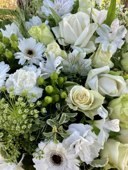 amour pur coeur de fleurs blanche 129.95€ photo2